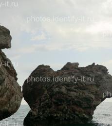 Скалы и камни на берегу моря Кемер Турция 7