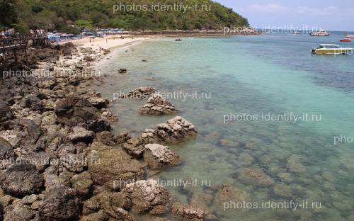 Каменистый пляж Таиланд 4