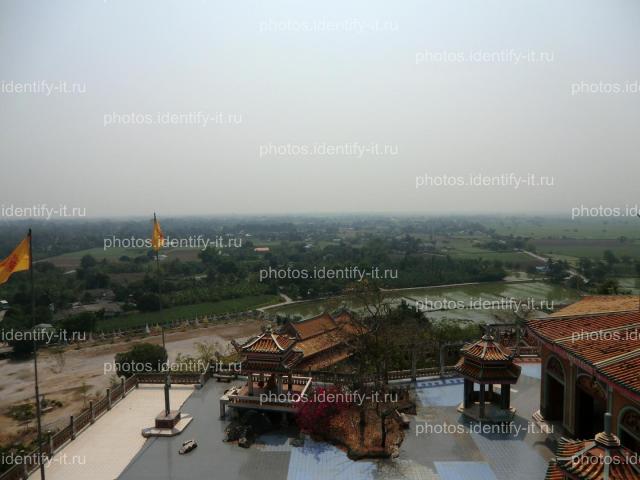 Храмовый комплекс с пагодами Таиланд 1