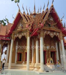 Храмовый комплекс с пагодами Таиланд 10
