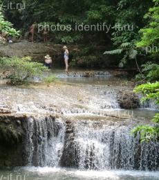 Водопады в парке отдыха Таиланд 7