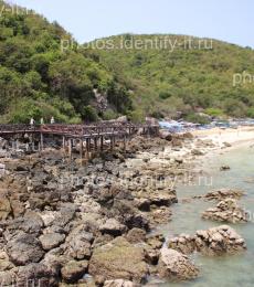 Каменистый пляж Таиланд 6