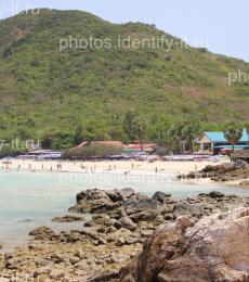 Каменистый пляж Таиланд 2